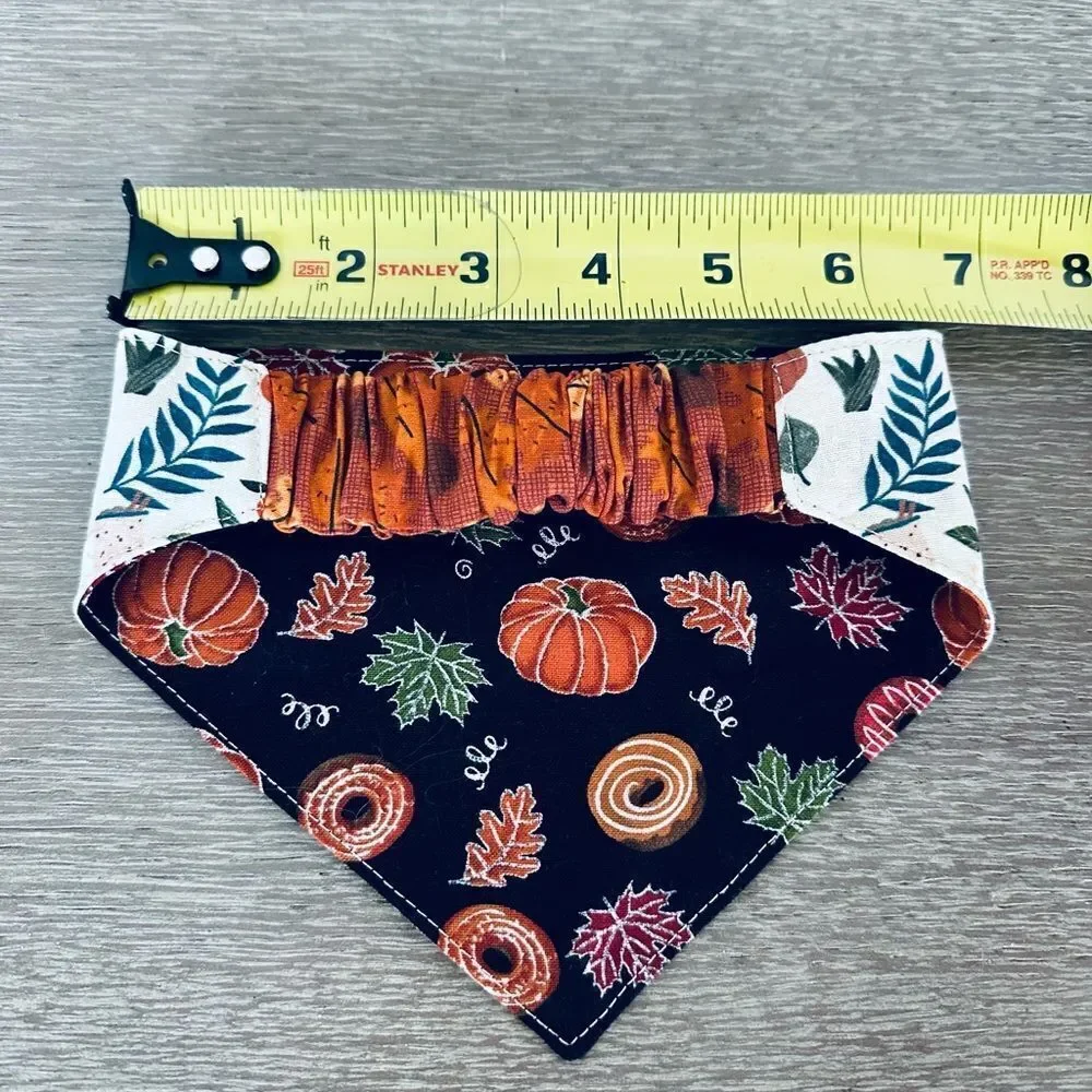 Fall Dog Farmhouse Truck Pumpkin Bandana Neck Collar M